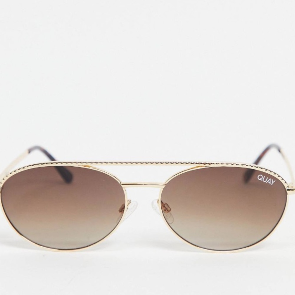 QUAY Australia Easily Amused Round NEW Sunglasses